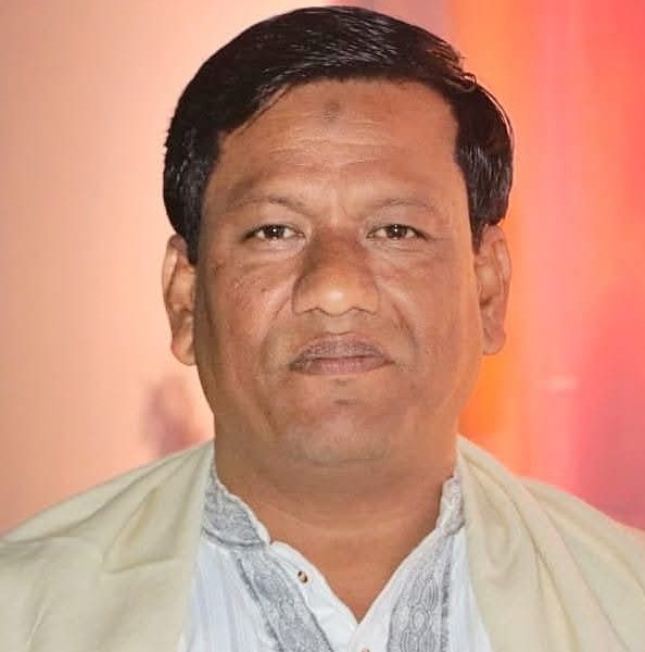 সেবায় নের্তৃত্বে ও রাজনীতিতে সমান দ্বীপ্তি চরপার্বতী  কান্ডারী একরামুল হক মিলন: