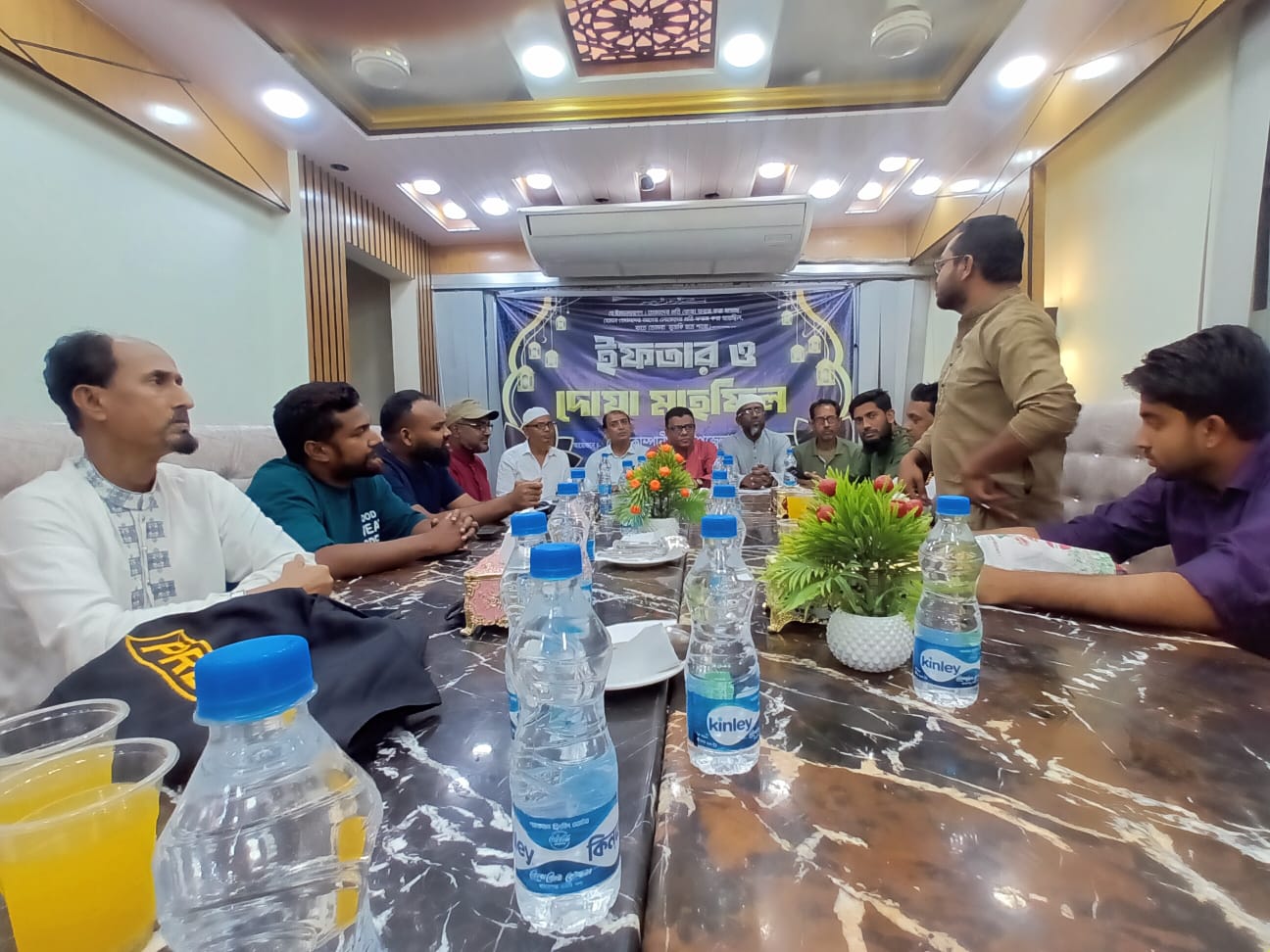 'কোম্পানীগঞ্জ উপজেলা প্রেসক্লাবে নতুন কমিটি গঠন,ইফতারে সাংবাদিকদের মিলনমেলা'